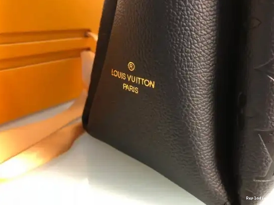 Repladies Vuitton SURENE MM Louis 0511